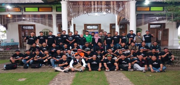 FSPMI Bekasi Photography Training Captures Meaningful Moments