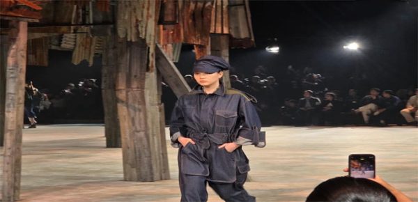 Identity and Genderless Fashion Meet on One Stage