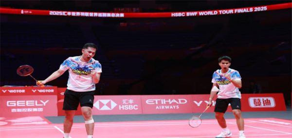 Under Pressure, Sabar/Reza Defeated by World Number 1 Pair