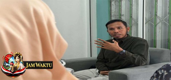 Pappo Photography Bontang Uses Savings to Establish a Studio